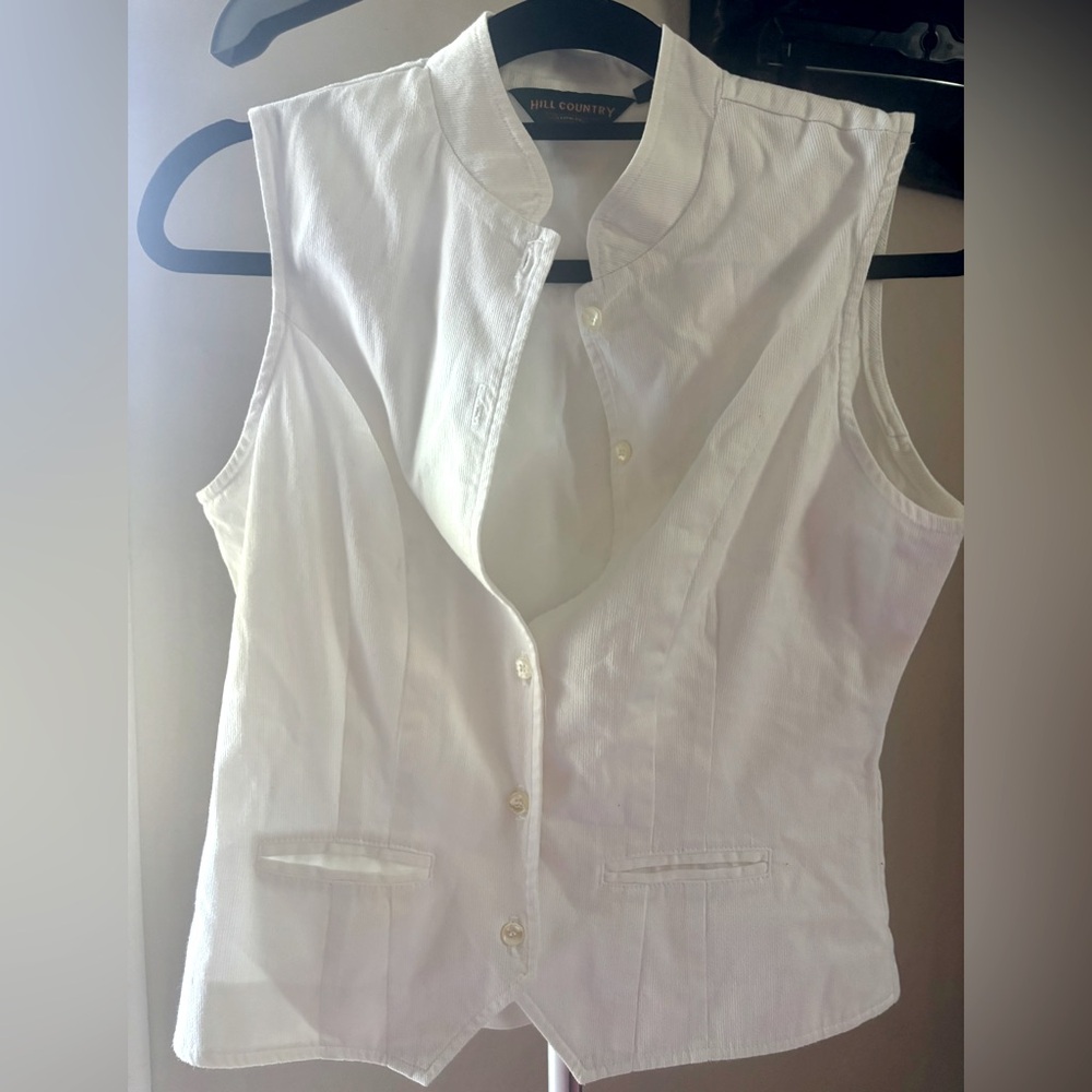 Chic White Button-Down Vest Small - image 1